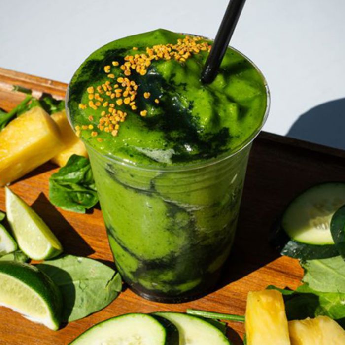 Detox Blend Green Smoothie with fresh fruit and veggies at PureFyx Cleveland