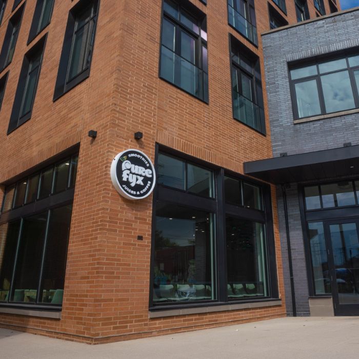 PureFyx Health Bar & Juicery exterior in Cleveland