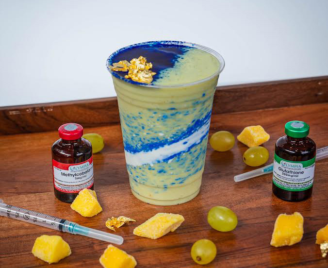 the standard superfood smoothie with wellness boost